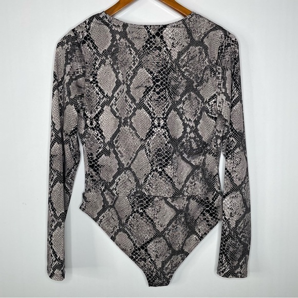 Haute Monde Snakeskin Print Long Sleeve Wrap Bodysuit Large - Picture 2 of 6